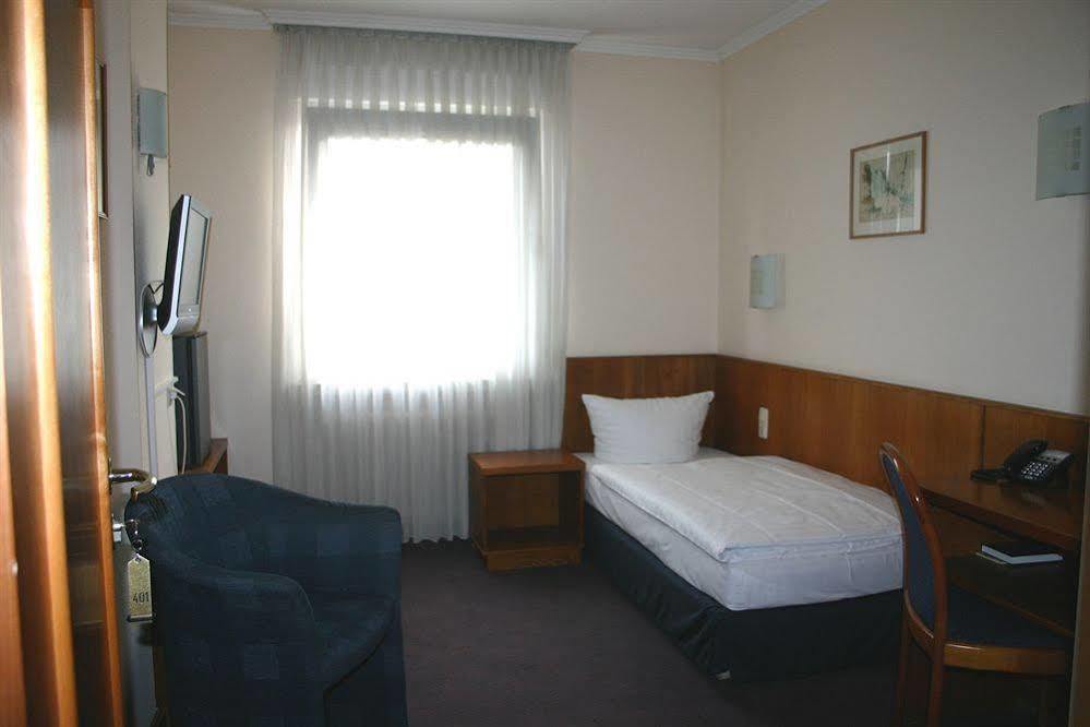 פרנקפורט Hotel Niederrad מראה חיצוני תמונה